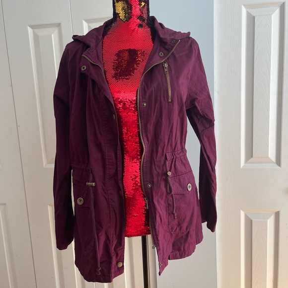 Jacket - Picture 4 of 5